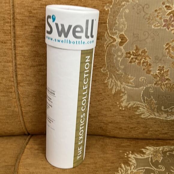 NWT S’WELL WATER BOTTLE STAINLESS STEEL - Picture 2 of 9
